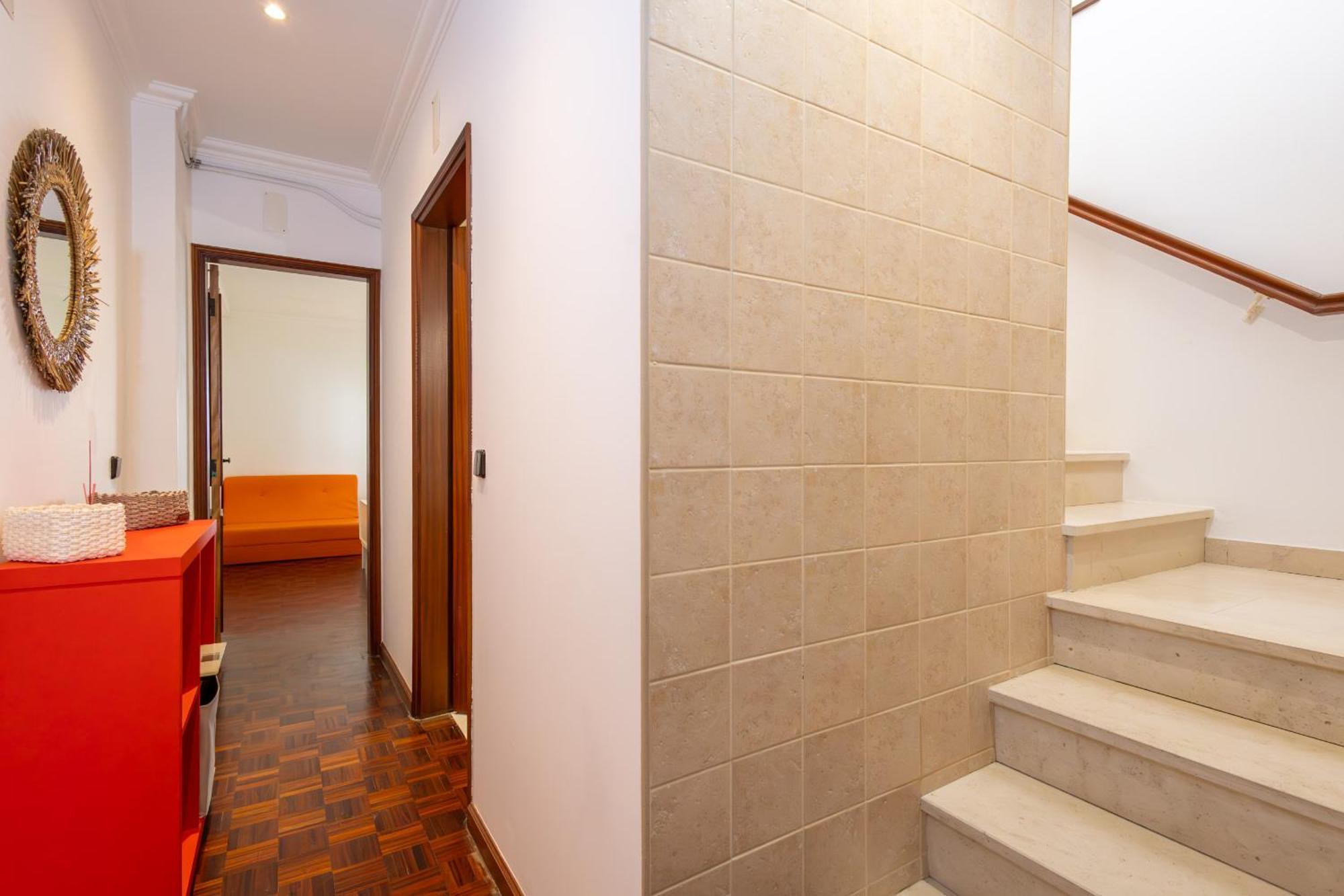 Apartment Baia - A Poucos Metros Da Baia *